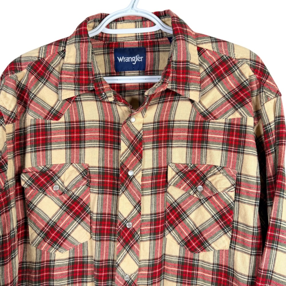 Wrangler Flannel Western Shirt Mens XLT Red Tan Plaid Pearl Snap Long Sleeve